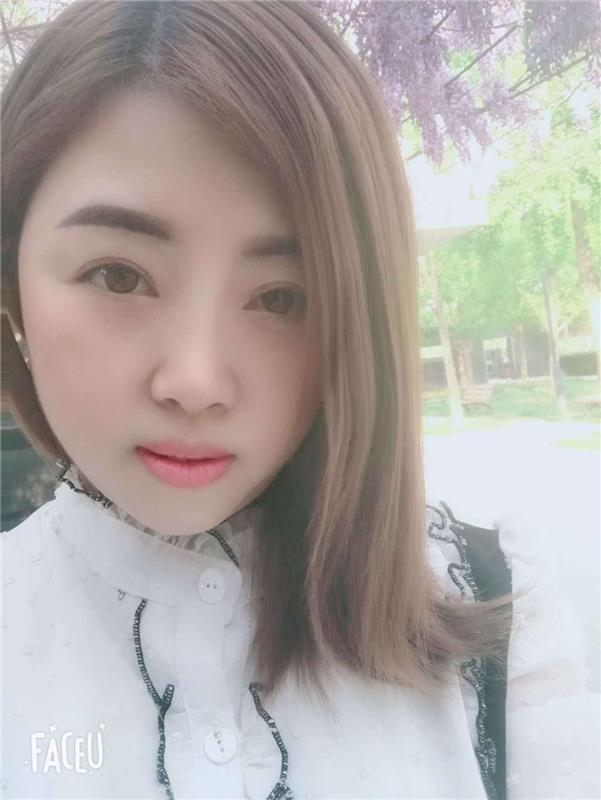 声音好听，舌头灵活
