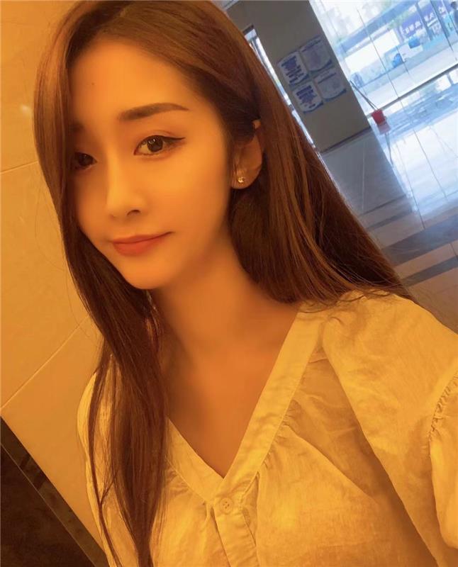 市民广场安妮
