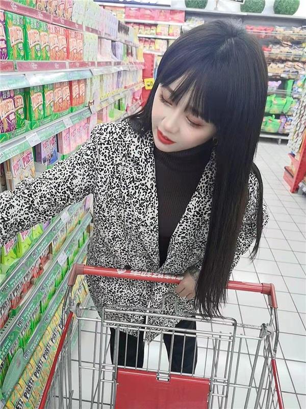 解放路体验一个年轻小少妇