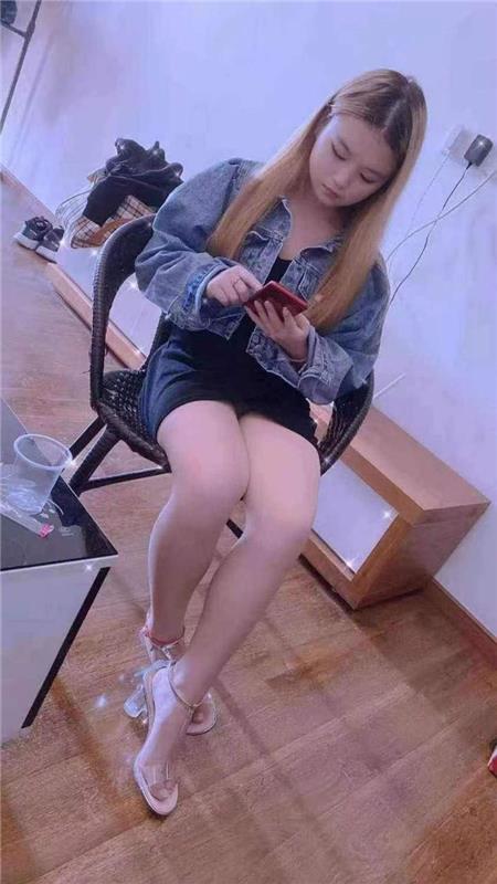 白云区 同和地铁站 热情温柔的少妇