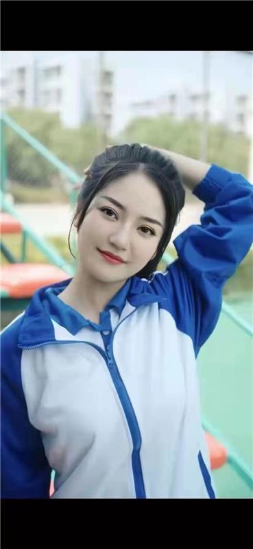 大眼睛美女，kouhuo很好