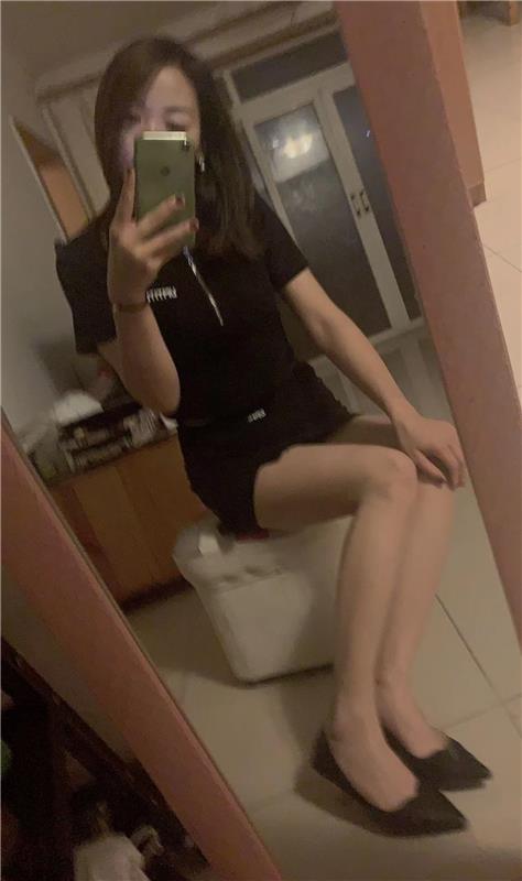 佛系美女妹子，手法很好