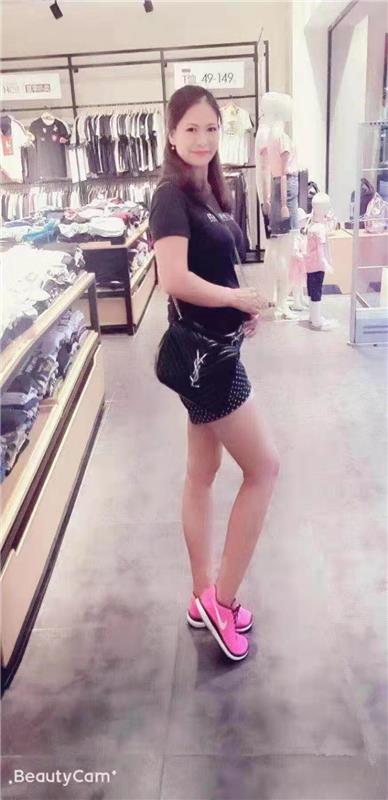 海珠服务好熟女一枚