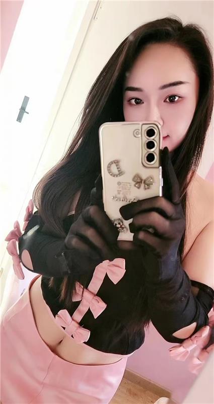 验证论坛里的卖衣服的兼职女little bit爽记