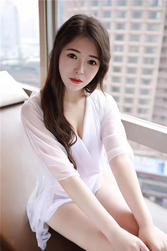 会所出身风骚水多甜甜