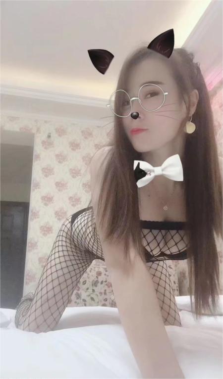 与妹子各种云雨，配合度很高