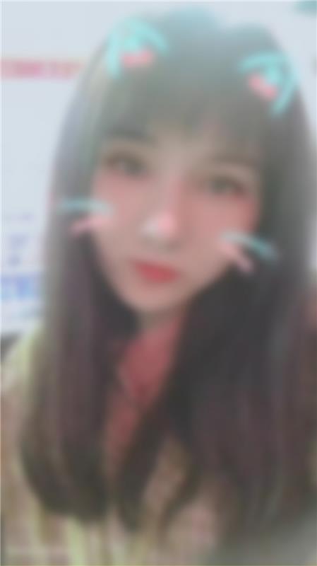 岳麓涉外小鸟依人