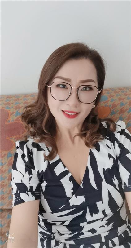 罗湖气质骚少妇