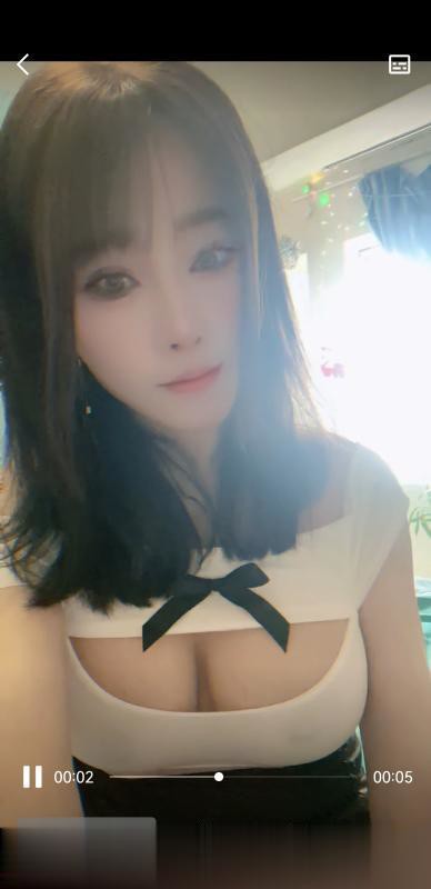 长腿少妇墨沫