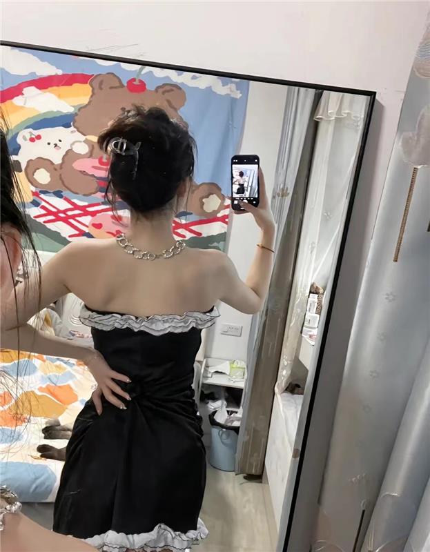 塘沽苗条小姐姐 