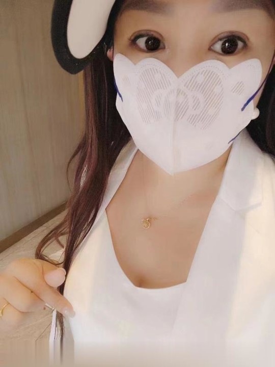 东郊记忆大奶小姐姐