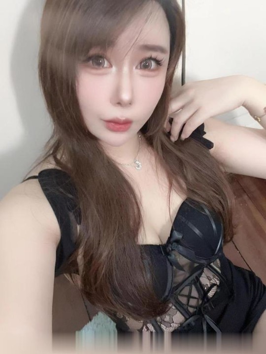 性感制服诱惑婉婉