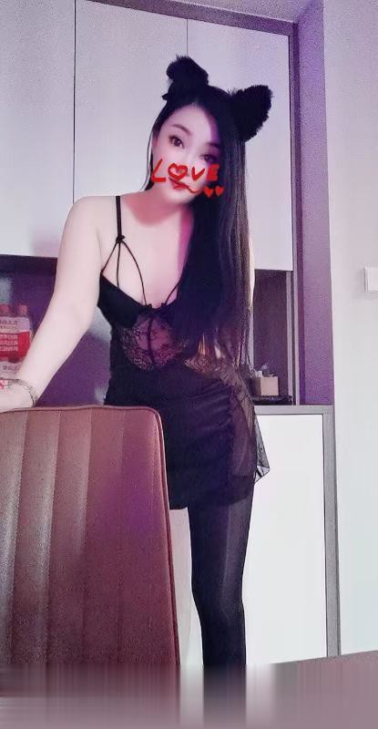 成都天府姐妹花依晨