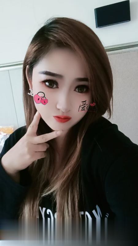 浦东超配合婉儿