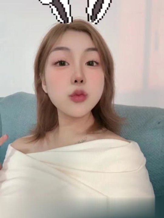 金轮兼职小姐姐