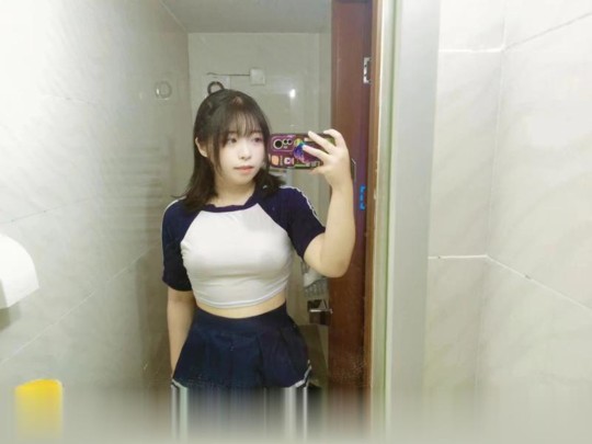 可乐不加冰二次元