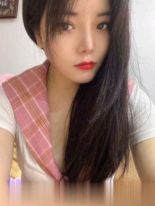 性感小美女蕊蕊