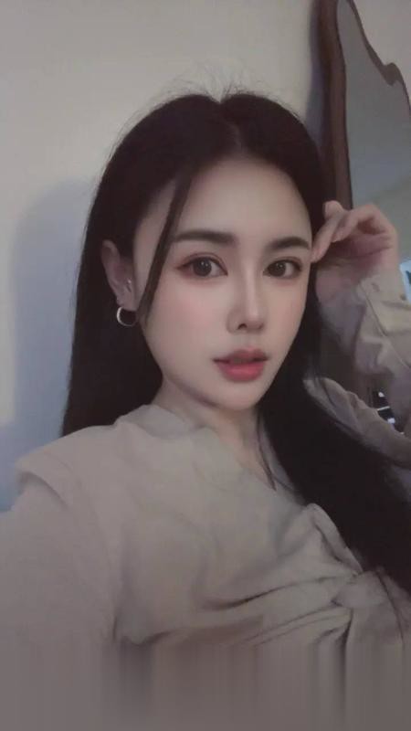 静安情调女迪娜