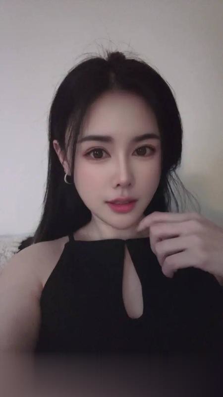 静安情调女迪娜