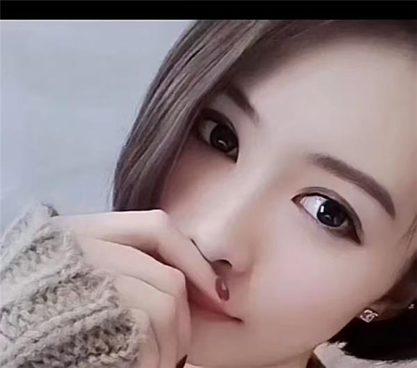 朝阳服务系徐岚