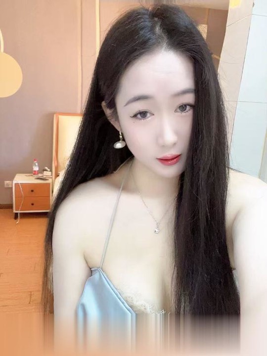 温柔初夏小姐姐