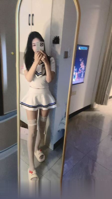 苗条细腰淑女晚晚