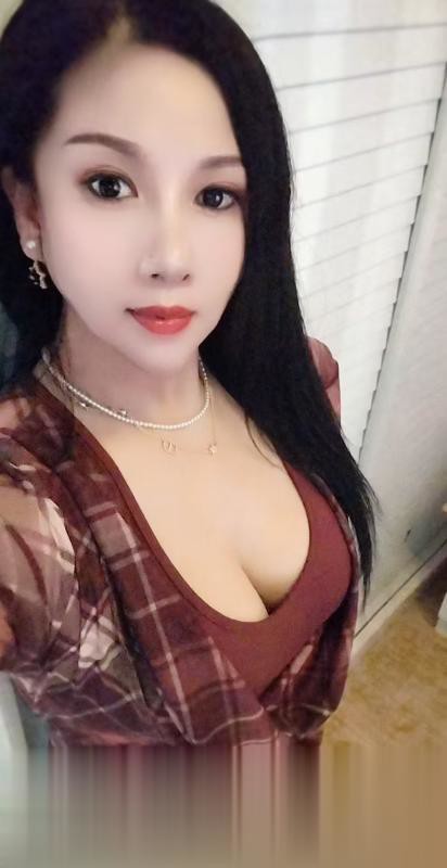 石湖大奶微坦熟女