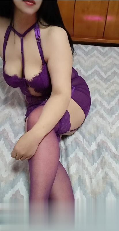 石湖大奶微坦熟女