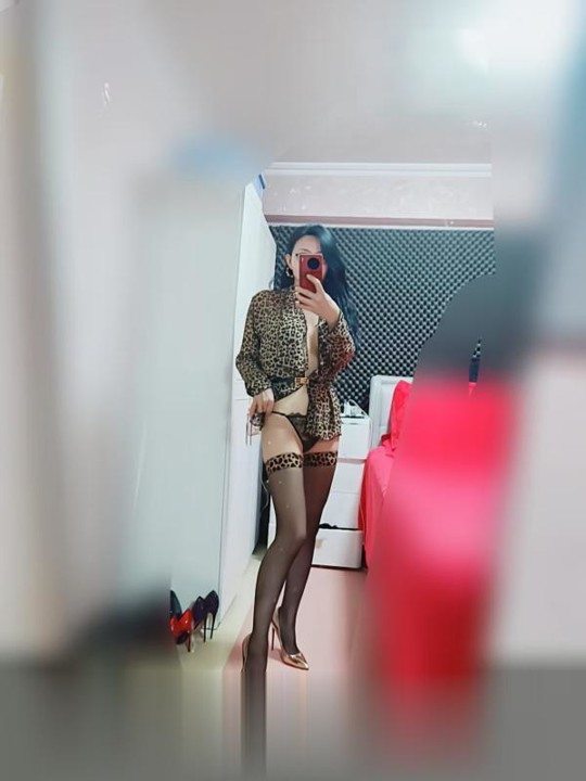 kouhuo一绝气质熟女水水