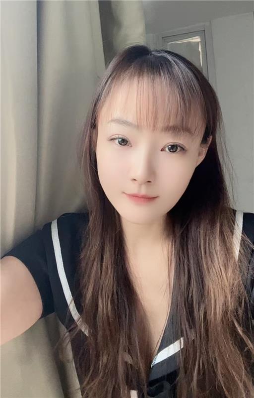 温柔可人秦老师