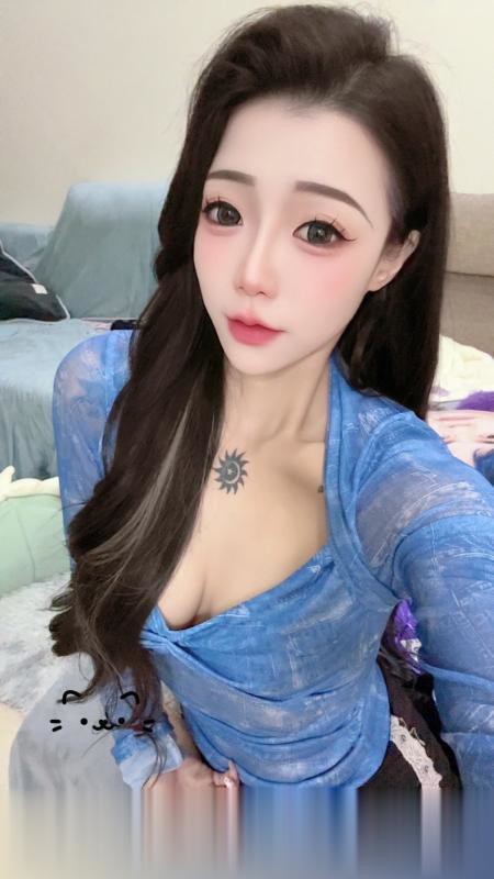 闵行小尤物青雪