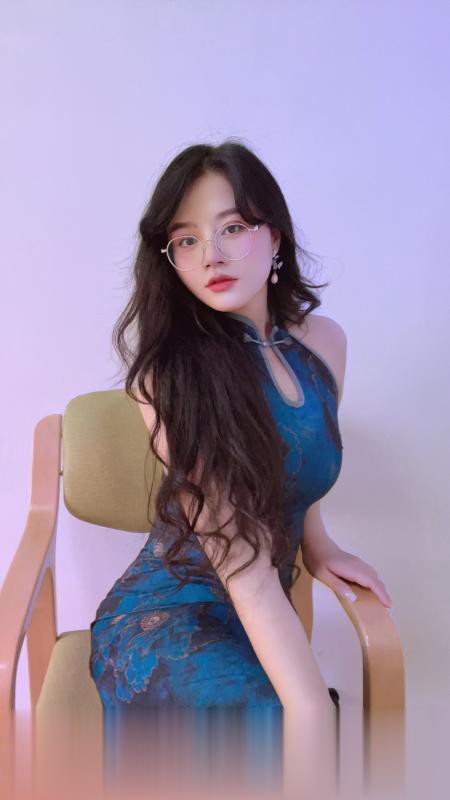 虹口C胸制服丽丽