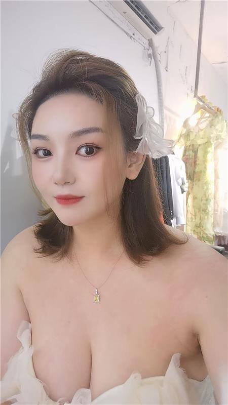 BBW巨乳八字奶老师