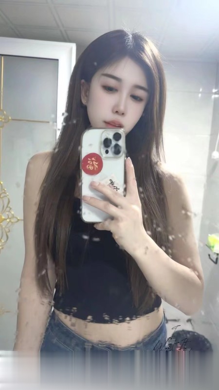 津南服务系琳琳