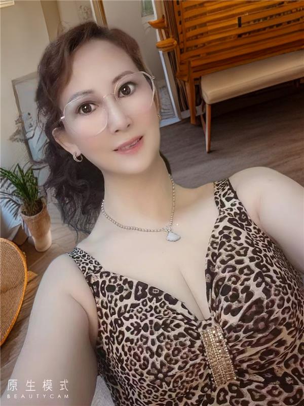 罗湖丰满熟女，性价比很高