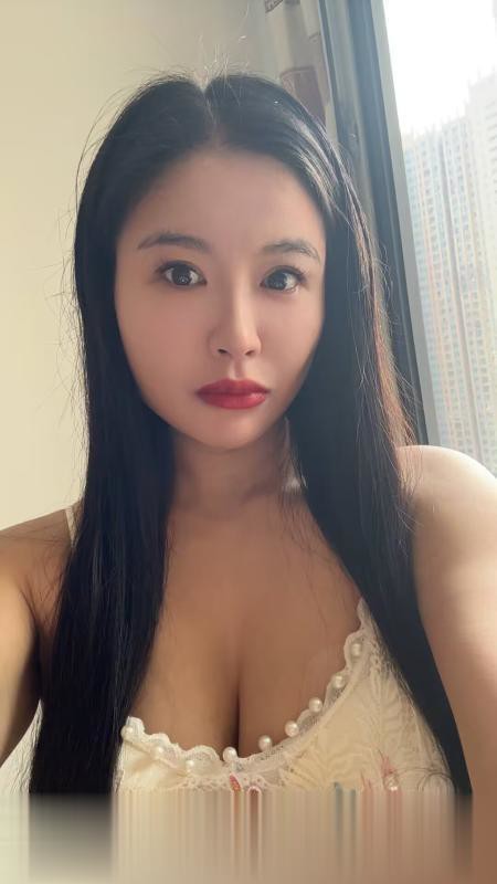 迎宾路口大胸妹子体验