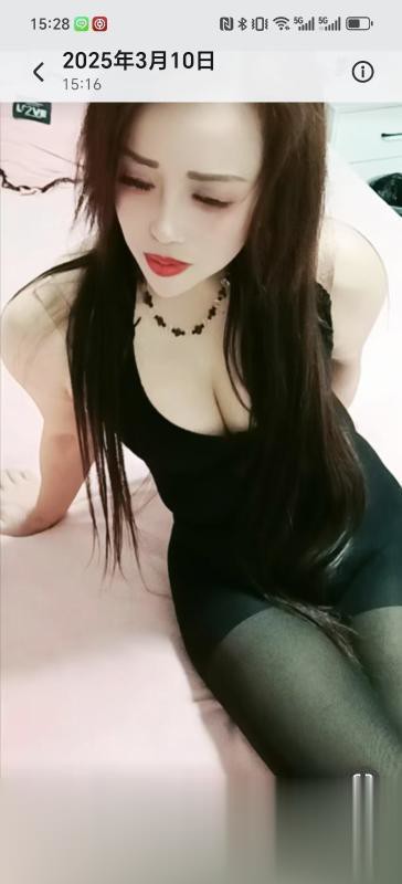 江宁泄火黑丝少妇