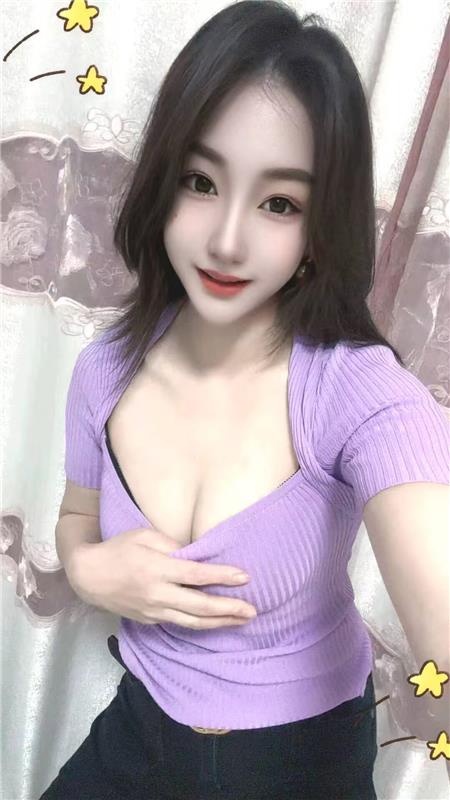 大胸妹子，态度好