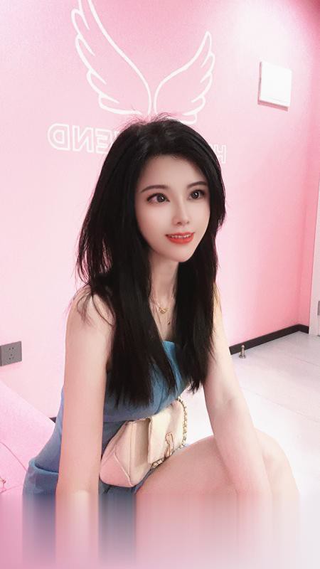 梅花园腿精依依