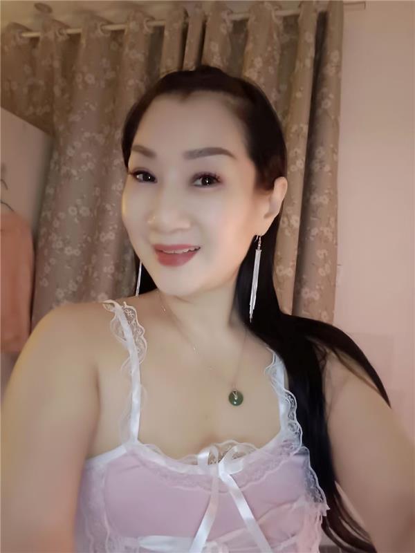 拱墅大胸美少妇