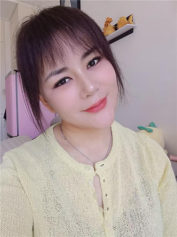 三张熟女大波姐姐