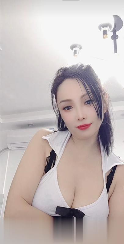 大胸服务控骚货