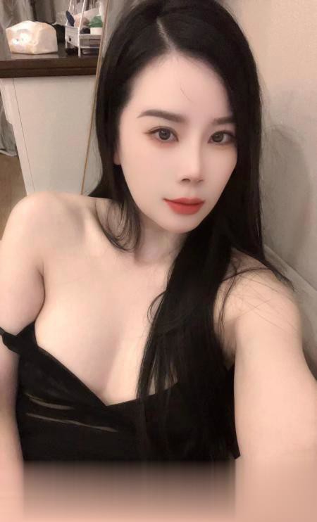 性感服务系少妇叶子