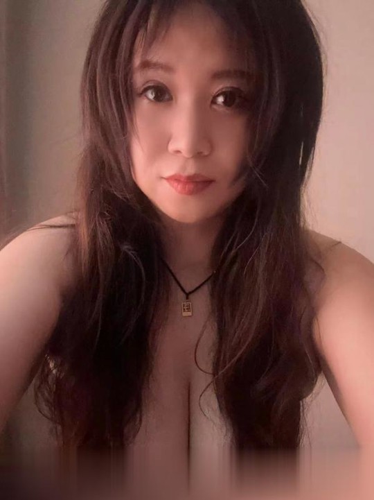 津南微胖水多熟妇