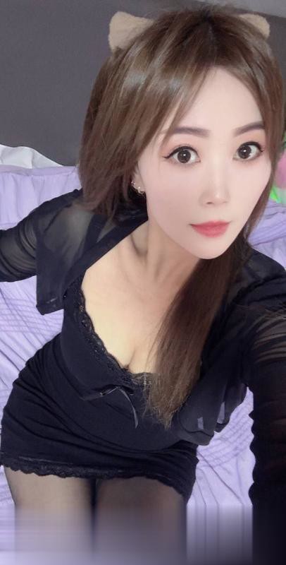 思明肤白貌美长腿老师