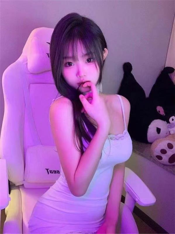 万达广场附近小嫩妹