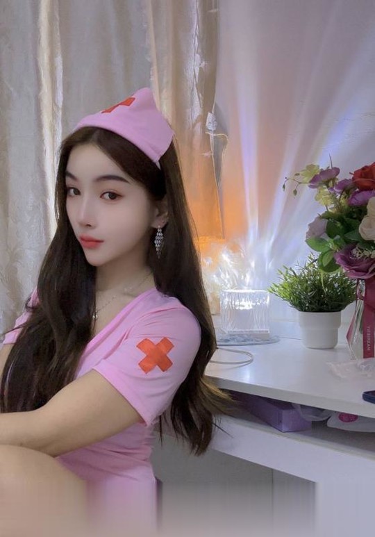 天河风骚少妇宝儿