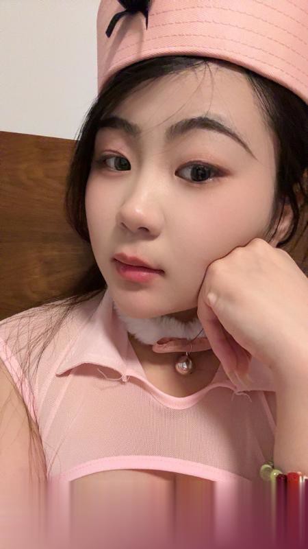 建邺可爱大胸嫩妹米子