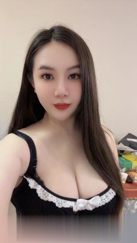 天河巨乳小雪