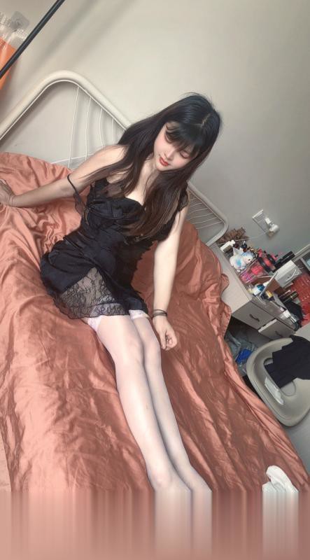 风骚肥臀大奶的小爱